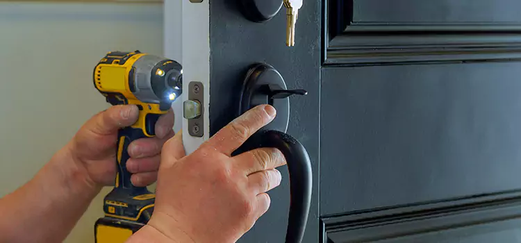 Locksmith Emergency Service West Babylon
