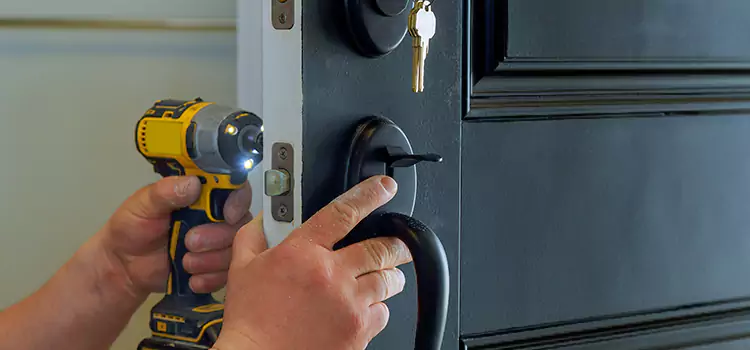 Commercial Door Lock Installation West Babylon