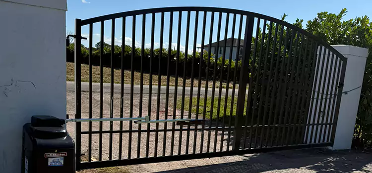 Driveway Fence Repair West Babylon