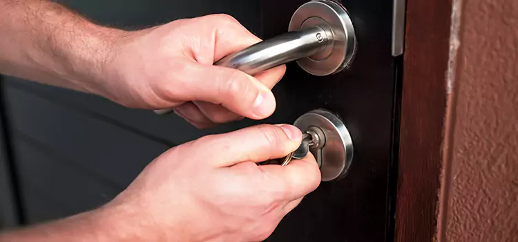 Door Closer Repair & Installation West Babylon